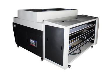 Chine machine de revêtement UV de tache de haute précision de 1600Mm pour le mélange pure gomme, certificat de la CE fournisseur