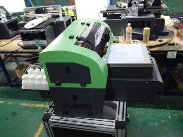 Chine Imprimante à plat UV à grande vitesse du professionnel A4 de Digital pour le conseil en bois/matériaux flexibles fournisseur