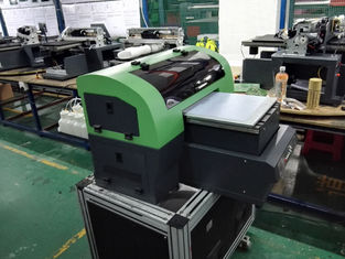 Chine Imprimante UV de bureau A4, imprimante à plat multifonctionnelle de petit format de Digital de 8 têtes fournisseur