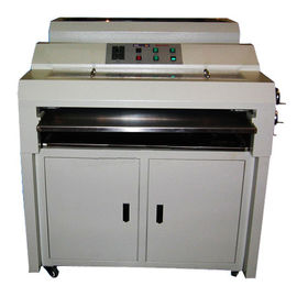 Chine Machine de revêtement UV antipoussière de vernis de 31 pouces pour la largeur du papier 800mm de photo fournisseur