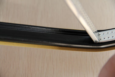 Barre en caoutchouc flexible d'entretoise de cachetage pour le double verre de glaçage triple fournisseur