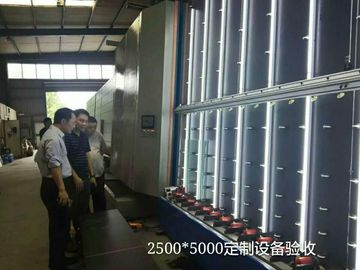 Chaîne de production en verre isolante verticale d'acier inoxydable, machine en verre isolante complètement automatique, ligne automatique de DGU fournisseur